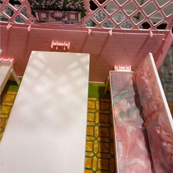 Vintage Barbie Fold ‘N Fun Home Dream House 1992 Mattel - Picture 11 of 11